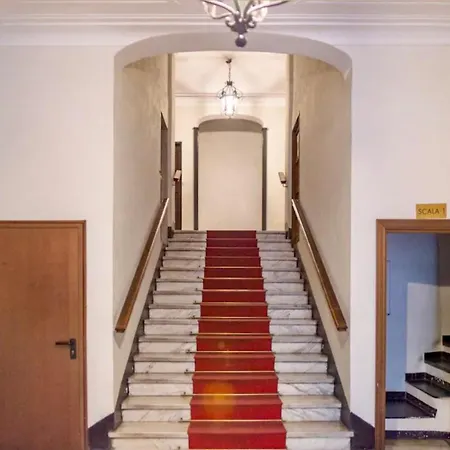 Daire San Lorenzo 21 *